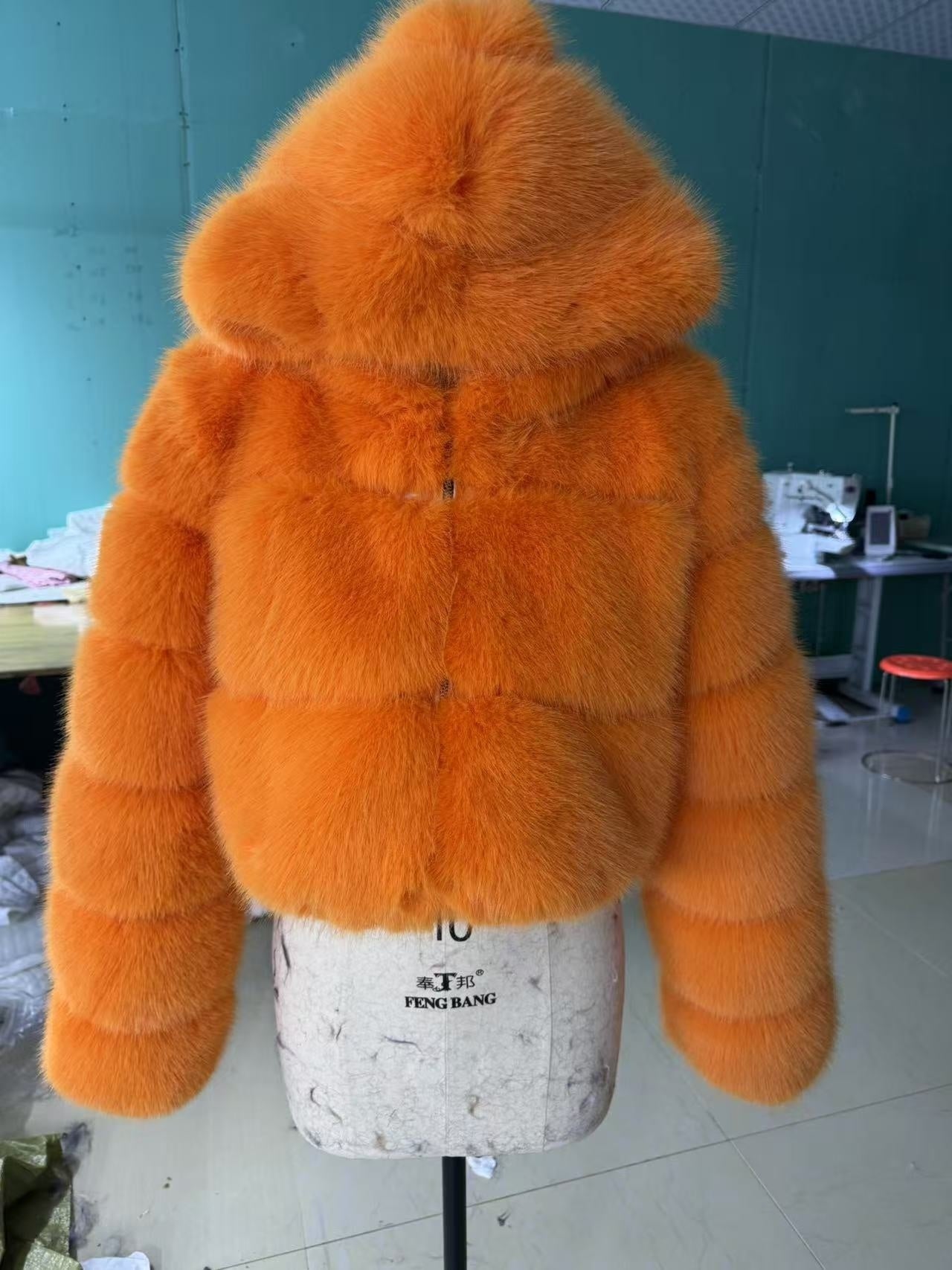 Short Hood Fox Fur Women's Long Sleeve Stitching Coat